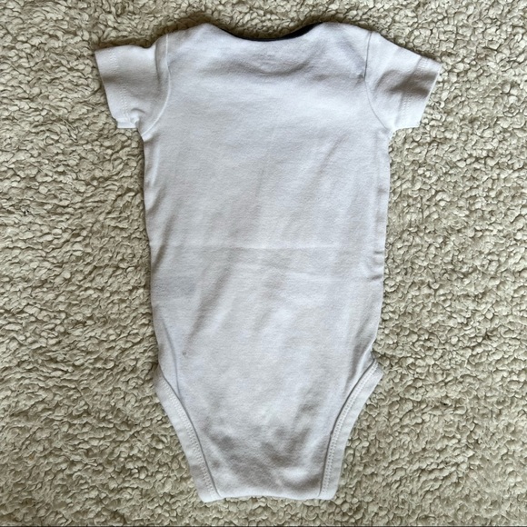 Set of Four Carter’s Onesies - Picture 8 of 13
